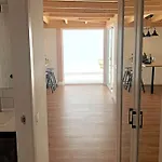 Moderna Casa De Invitados Con Terraza Y Piscina Corralejo