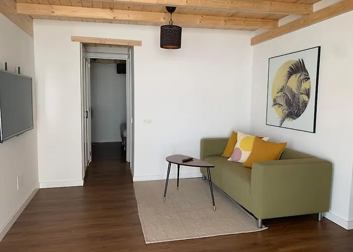 Moderna Casa De Invitados Con Terraza Y Piscina Corralejo